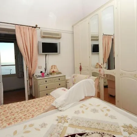 - Casa Mara Positano